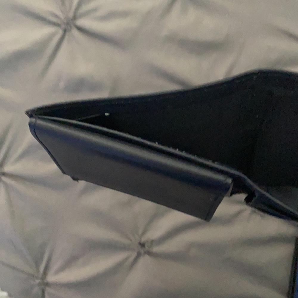 Tommy Hilfiger wallet - Picture 7 of 7